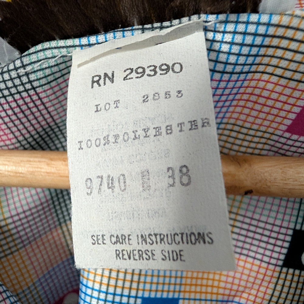 Regal Row Retro Geometric Blouse | Pastel Grid Print | Oversized Button Front - Picture 4 of 5